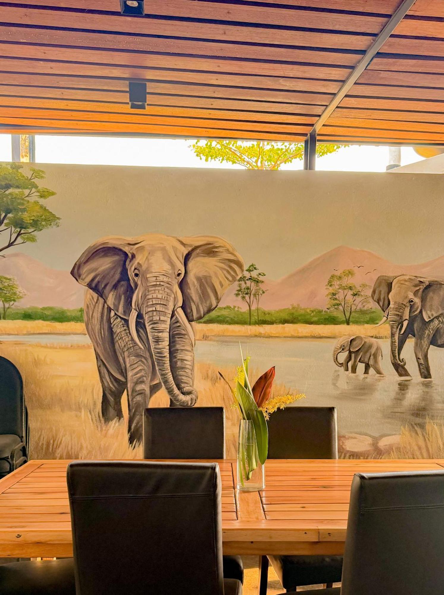 Paradise Creek Lodge Malalane Esterno foto