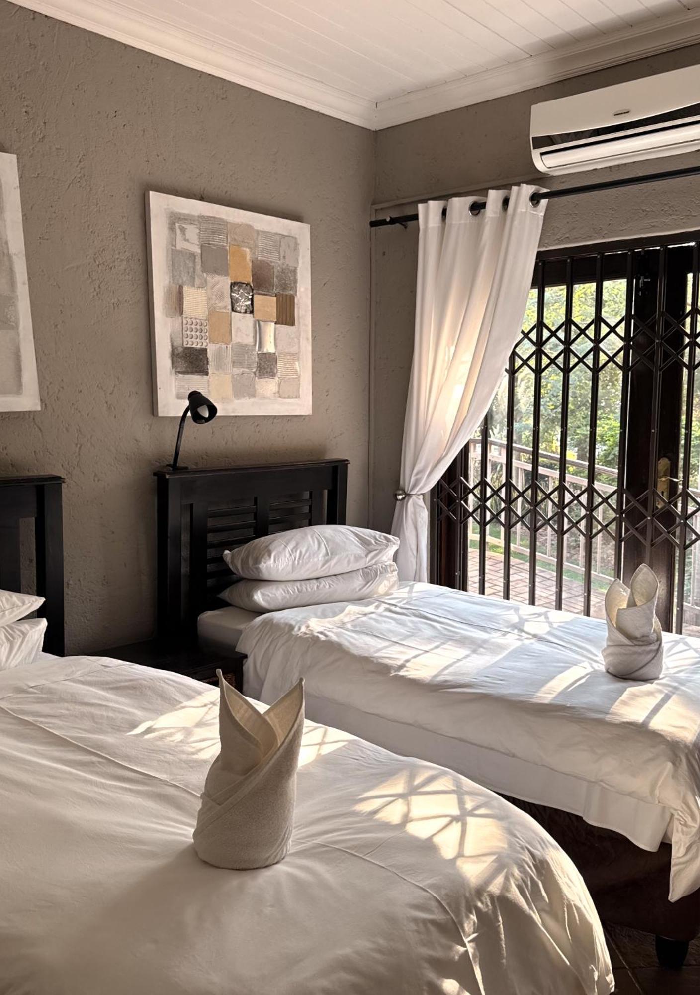 Paradise Creek Lodge Malalane Esterno foto